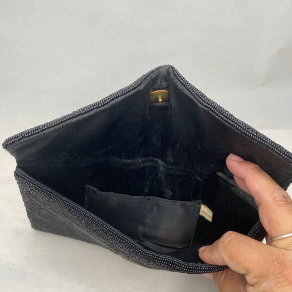 Beaded Clutch Wallet Black Made in Hong Kong FLAW - Picture 3 of 6